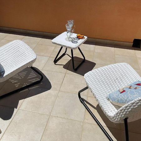 Porto Coda Cavallo Beach House A 300 Mt Dal Mare, Con Terrazza Panoramica ซาน เตโอโดโร ภายนอก รูปภาพ