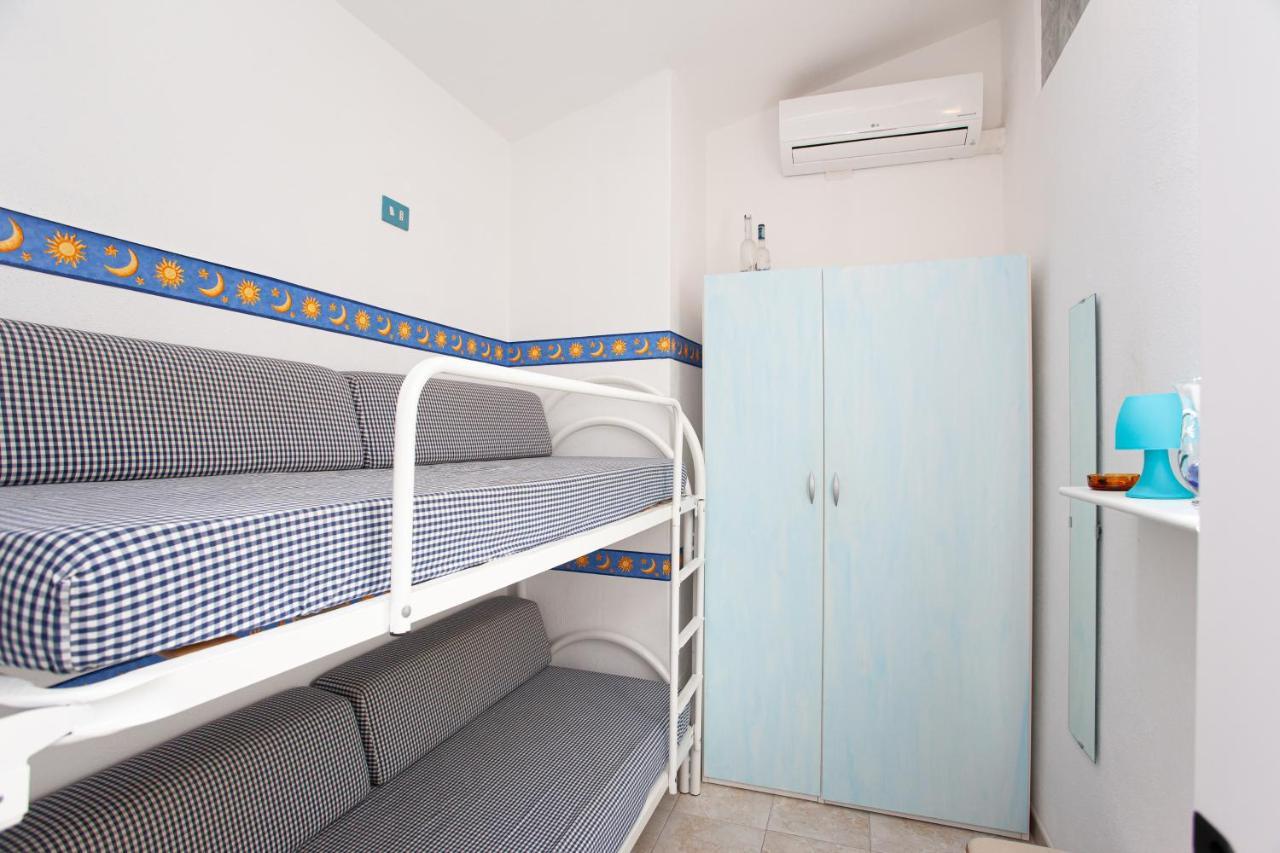 Porto Coda Cavallo Beach House A 300 Mt Dal Mare, Con Terrazza Panoramica ซาน เตโอโดโร ภายนอก รูปภาพ