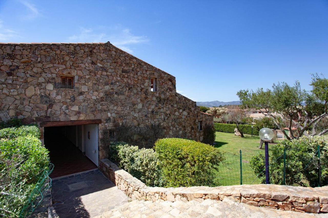 Porto Coda Cavallo Beach House A 300 Mt Dal Mare, Con Terrazza Panoramica ซาน เตโอโดโร ภายนอก รูปภาพ